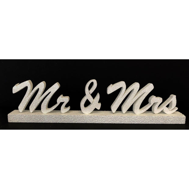 Wedding Piece Mr & Mrs
